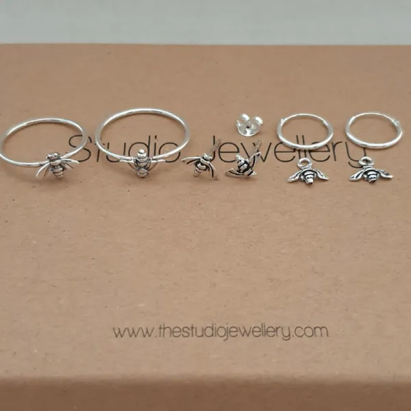 Studio Jewellery Stud Earrings | Earrings-Bee Stud Earrings Oxidised Silver