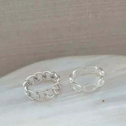 Studio Jewellery Feature & Stacker Rings | Rings-Chain Link Silver Ring