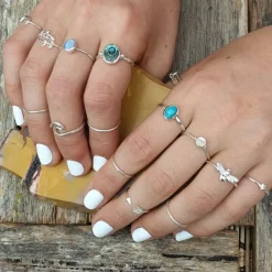 Studio Jewellery Gem Stone Rings | Rings-Classic Oval Turquoise Silver Ring
