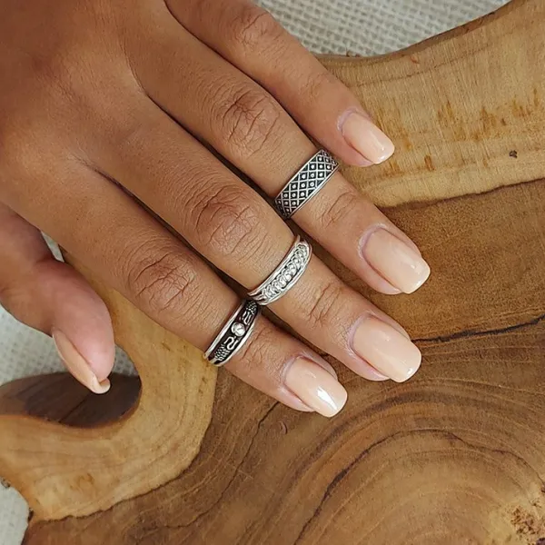 Studio Jewellery Midi And Knuckle Rings | Rings-Criss Cross MIDI Silver Knuckle Ring