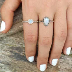 Studio Jewellery Gem Stone Rings | Rings-Dot Band Moonstone Silver Gemstone Ring