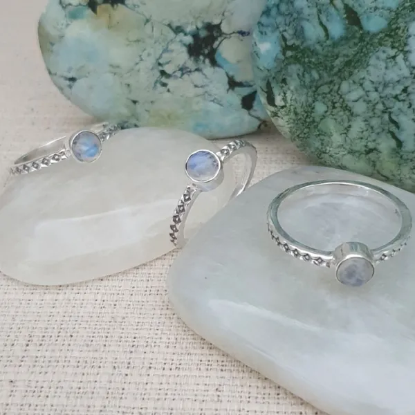Studio Jewellery Gem Stone Rings | Rings-Dot Band Moonstone Silver Gemstone Ring