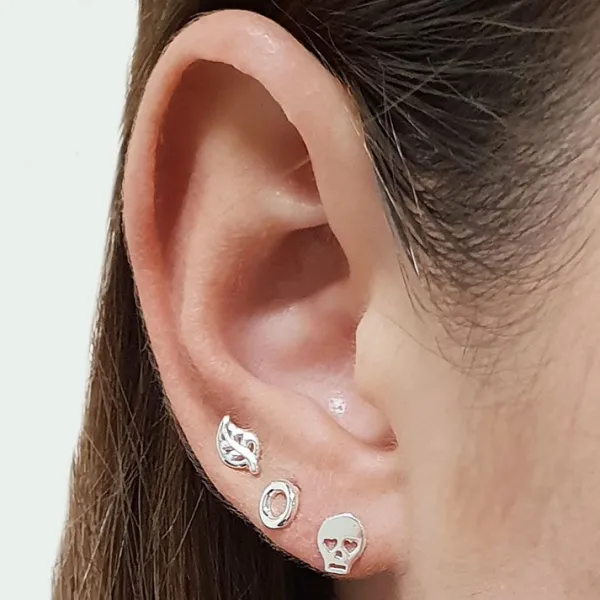 Studio Jewellery Stud Earrings | Earrings-Geometric 5mm Circle Earring Studs in Sterling Silver