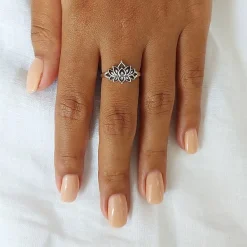 Studio Jewellery Feature & Stacker Rings | Rings-Lovely Lotus Silver Ring