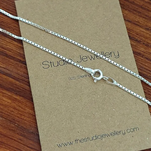 Studio Jewellery Necklaces-Medium Fine Silver Box Chain Necklace