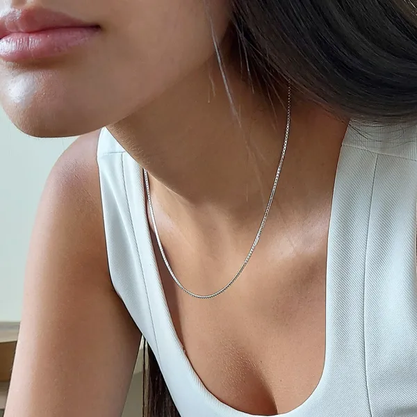 Studio Jewellery Necklaces-Medium Fine Silver Box Chain Necklace