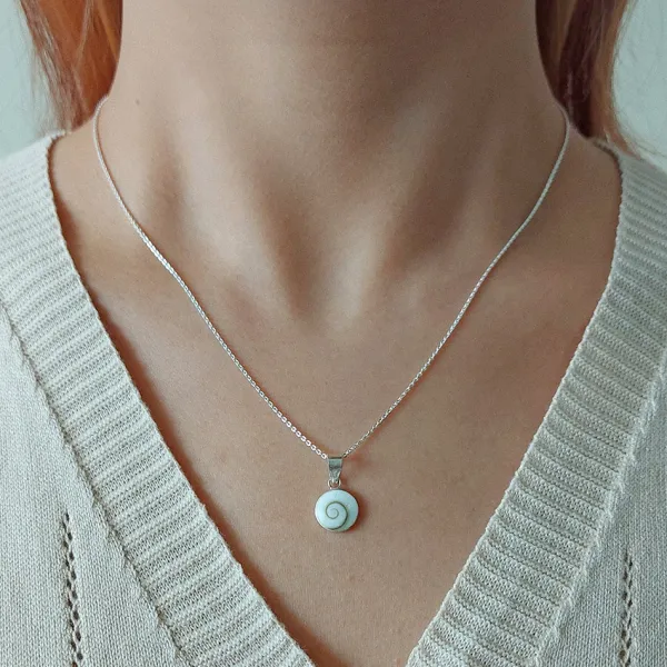 Studio Jewellery Necklaces-Medium Shiva Shell Silver Necklace