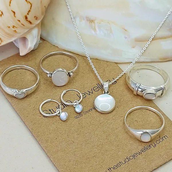 Studio Jewellery Necklaces-Medium White Shell Silver Necklace