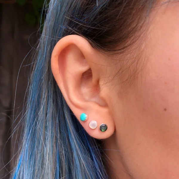 Studio Jewellery Stud Earrings | Earrings-4mm Abalone Circle Silver Earring Studs
