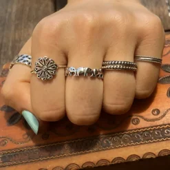 Studio Jewellery Feature & Stacker Rings | Rings-3mm Beaded Silver Stacker Band Ring