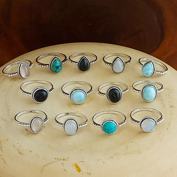 Studio Jewellery Gem Stone Rings | Rings-7mm Circle Rainbow Moonstone Sterling Silver Ring