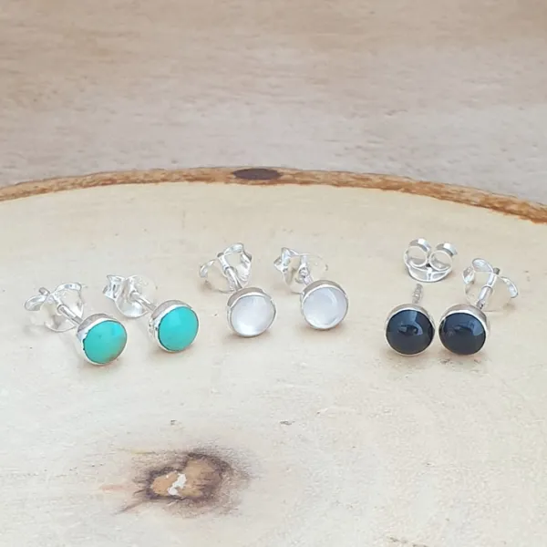 Studio Jewellery Stud Earrings | Earrings-4mm Turquoise Circle Silver Earring Studs