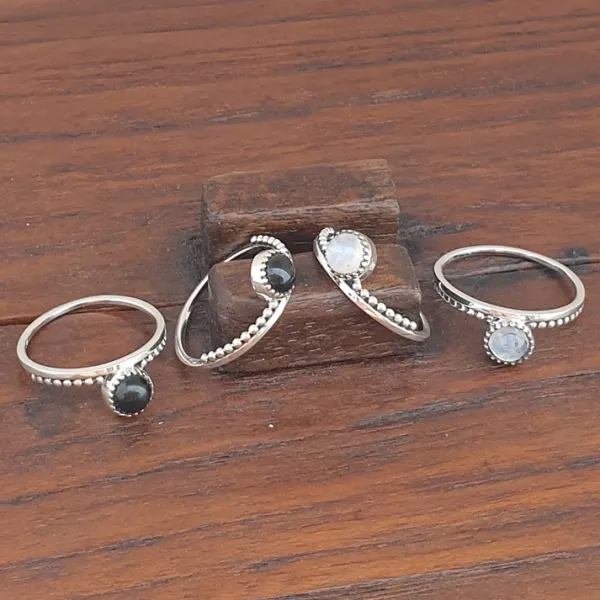 Studio Jewellery Gem Stone Rings | Rings-Onyx Circle Beaded Band Silver Ring