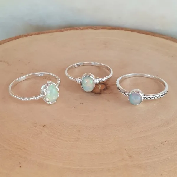Studio Jewellery Gem Stone Rings | Rings-Opal Fine Banded Silver Ring