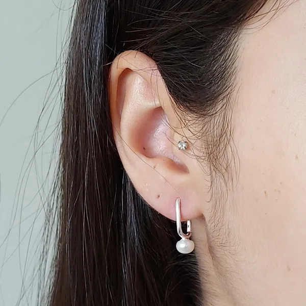 Studio Jewellery Hoop Earrings | Earrings-Pearl Oblong Silver Hoop Earrings
