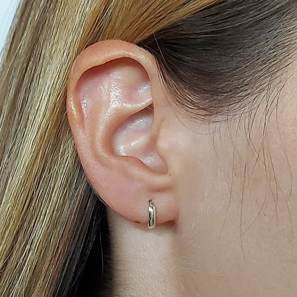 Studio Jewellery Hoop Earrings | Earrings-Plain 9mm Silver Hoop Huggie Earrings