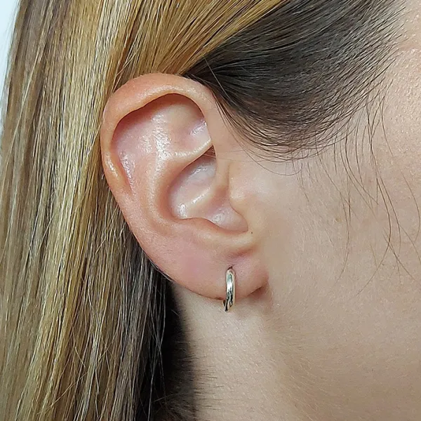 Studio Jewellery Hoop Earrings | Earrings-Plain 11mm Silver Hoop Huggie Earrings