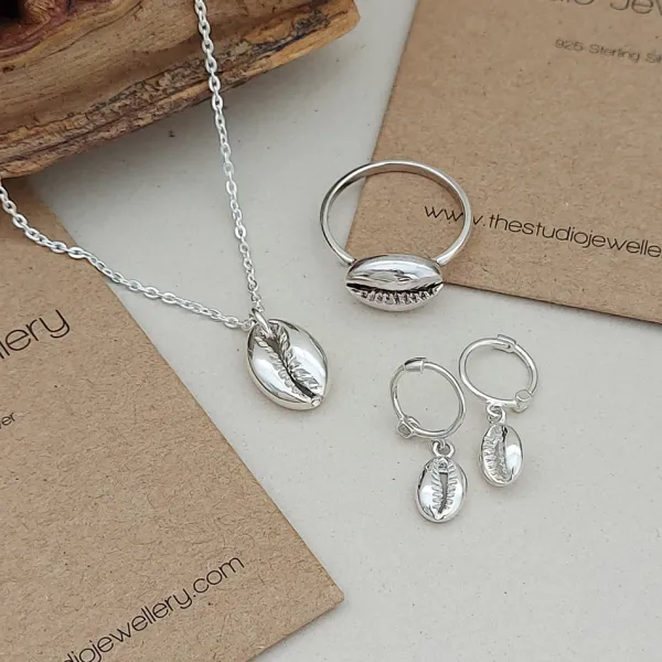 Studio Jewellery Necklaces-Silver Cowrie Necklace