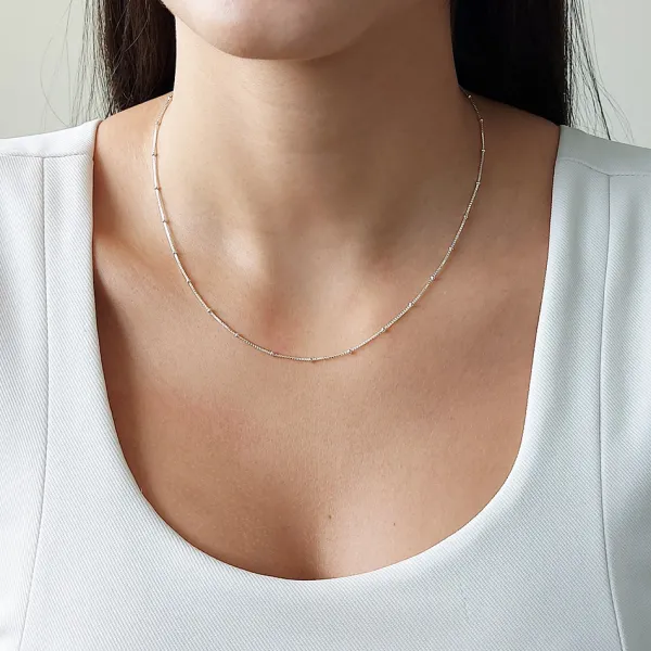 Studio Jewellery Necklaces-Silver Dot Box Chain Necklace