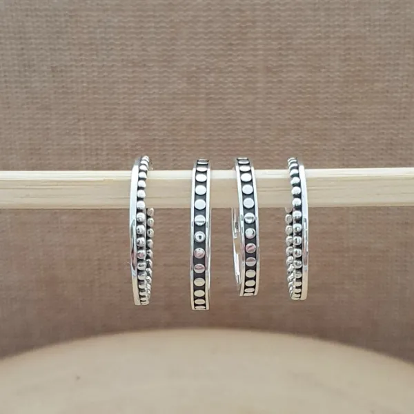 Studio Jewellery Feature & Stacker Rings | Rings-Slim Bead Silver Stacker Ring