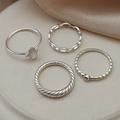 Studio Jewellery Feature & Stacker Rings | Rings-Slim Chain Silver Ring
