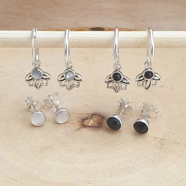 Studio Jewellery Stud Earrings | Earrings-Small Black Silver Stud Earrings