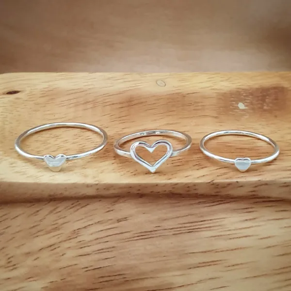 Studio Jewellery Feature & Stacker Rings | Rings-Small Heart Silver Ring