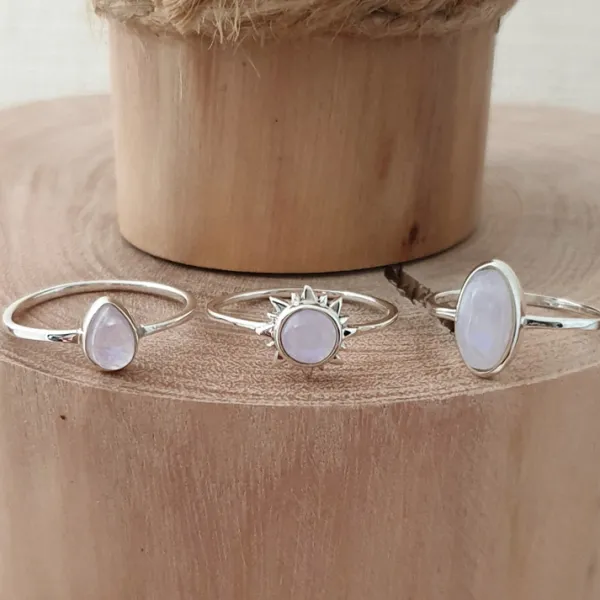 Studio Jewellery Gem Stone Rings | Rings-Sun Moonstone Silver Gemstone Ring