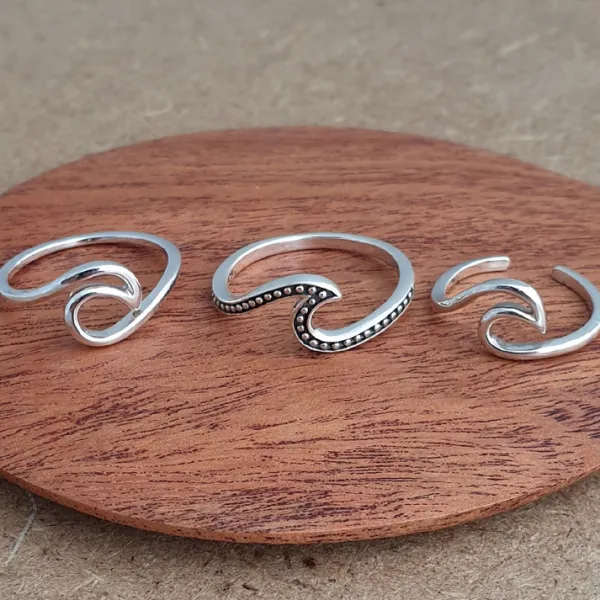 Studio Jewellery Feature & Stacker Rings | Rings-Surf Wave Silver Ring