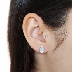 Studio Jewellery Stud Earrings | Earrings-Tear Drop White Shell Silver Earring Studs