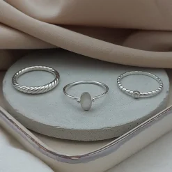 Studio Jewellery Gem Stone Rings | Rings-Tiny Pearl Bead Band