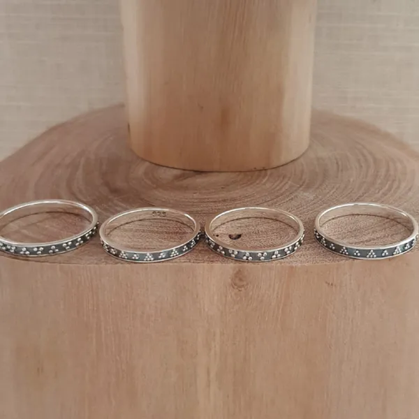 Studio Jewellery Feature & Stacker Rings | Rings-Tri Dot Silver Band Ring