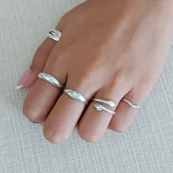 Studio Jewellery Gem Stone Rings | Rings-White Shell Heart Silver Ring